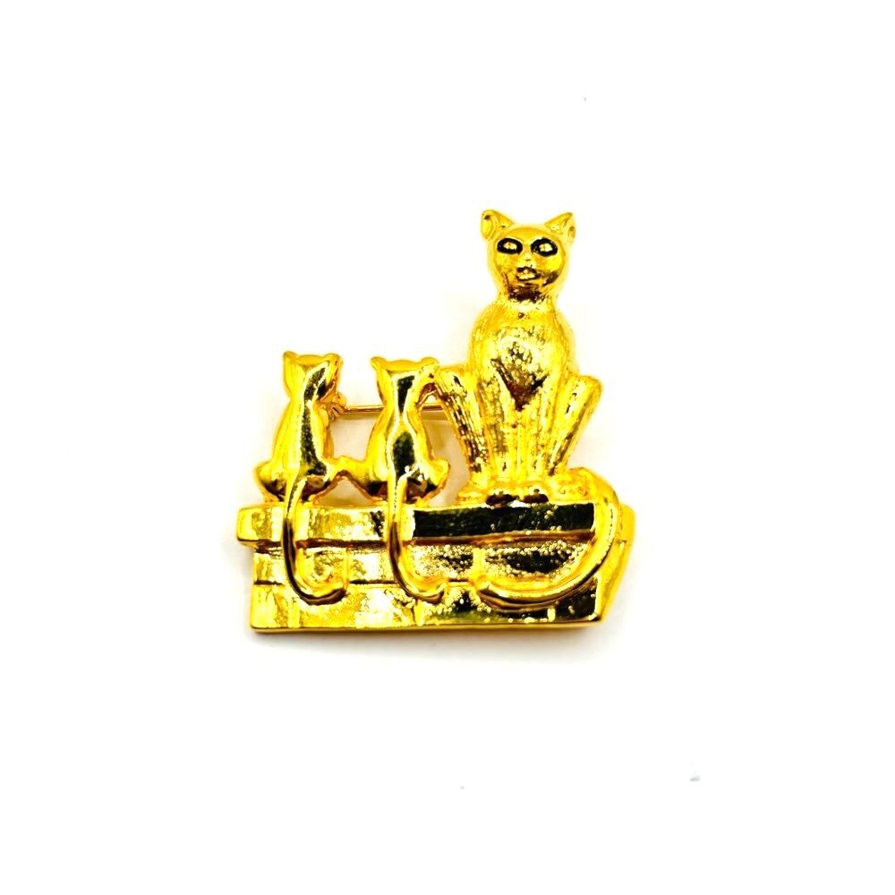 Gold Cat Brooch Pin